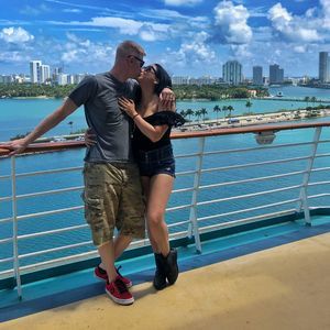 Meet your Posher, Grecia